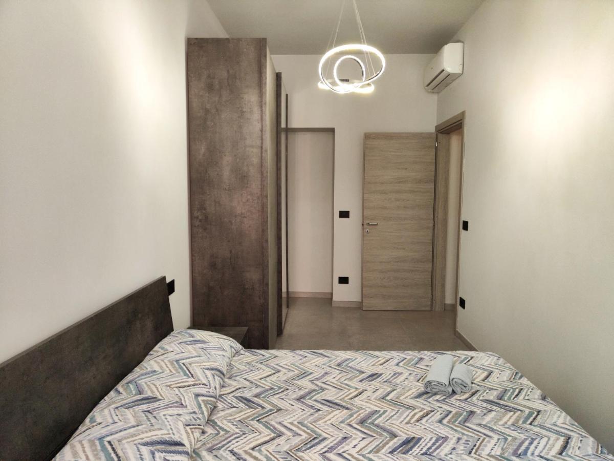 Hostdomus - Garibaldi Suite Loano Exteriér fotografie